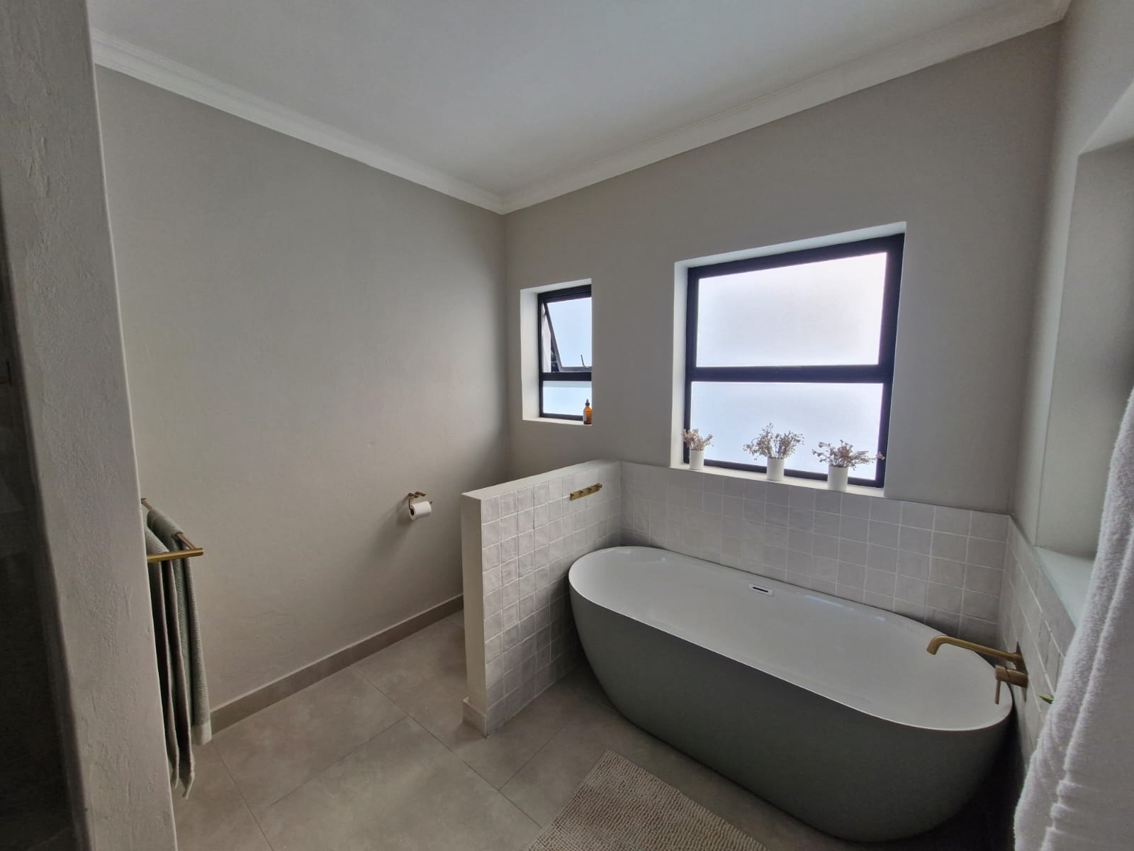 Freestanding Bath — Tsitsikamma House