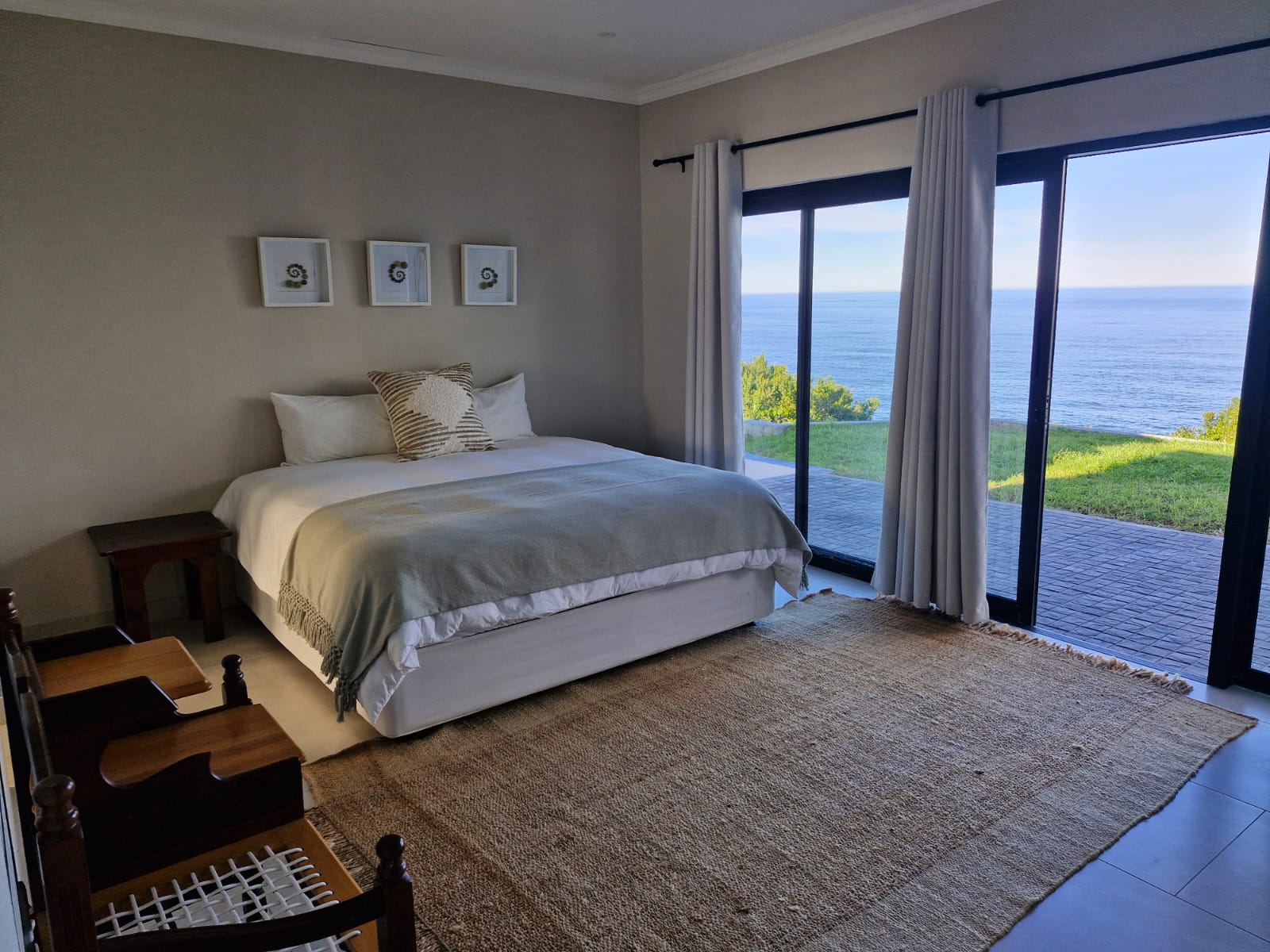 Ocean-View Bedroom — Tsitsikamma House